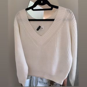 H&M white sweater